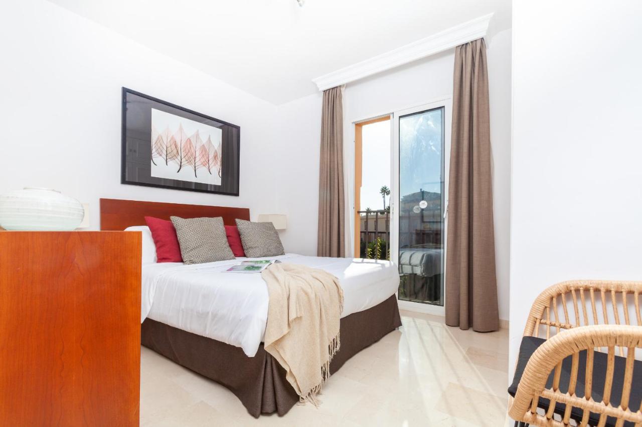 El Faro Playa & Beach Apartments Mijas Costa & Fuengirola By Alfresco Stays מראה חיצוני תמונה