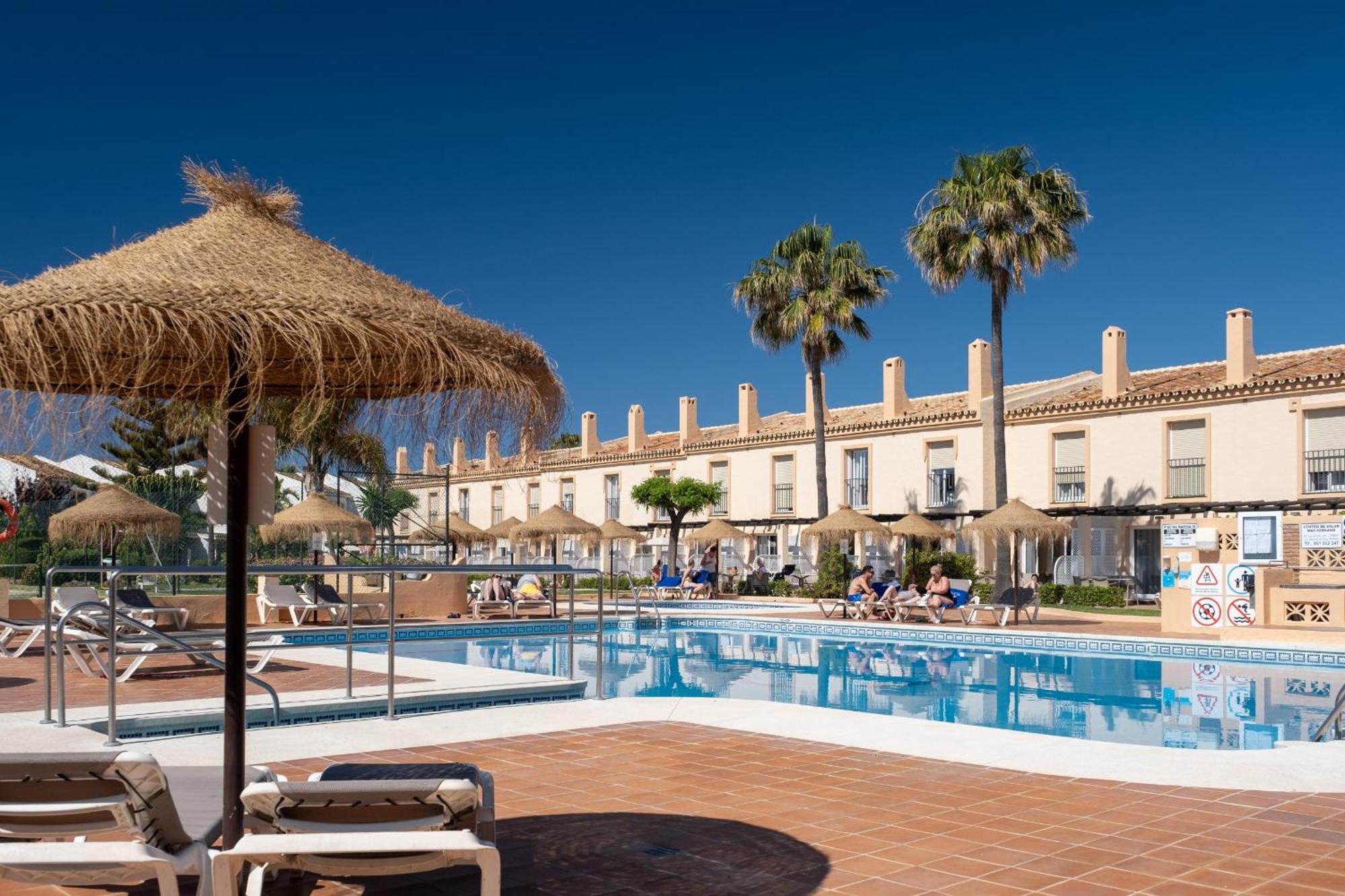 El Faro Playa & Beach Apartments Mijas Costa & Fuengirola By Alfresco Stays מראה חיצוני תמונה